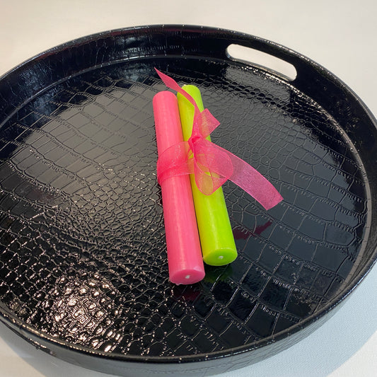 Tablett mit Krokoprägung