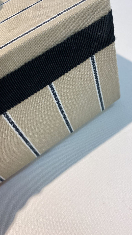 Box für Schminktücher - Creme