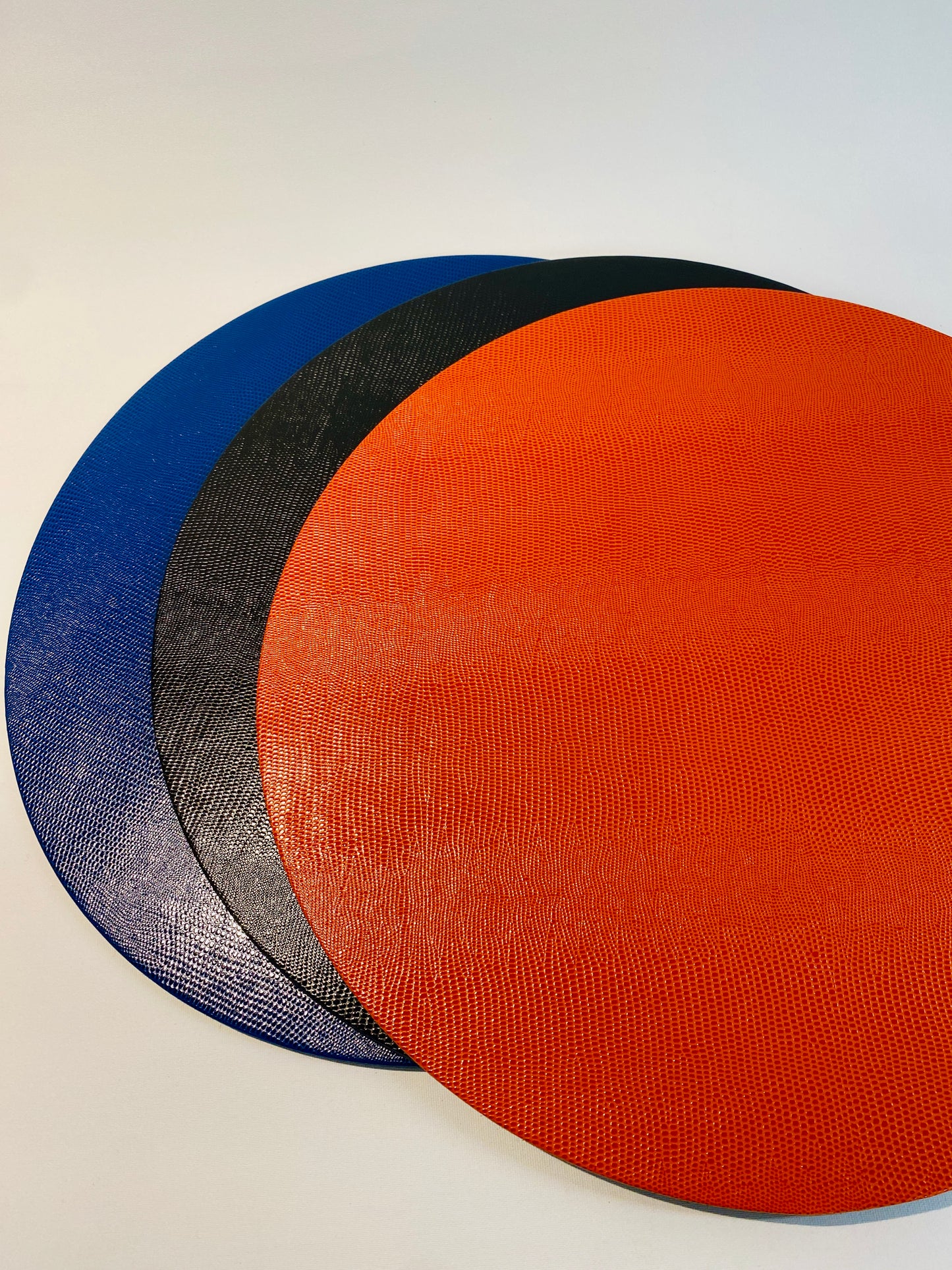 Tischsets aus Lederpapier