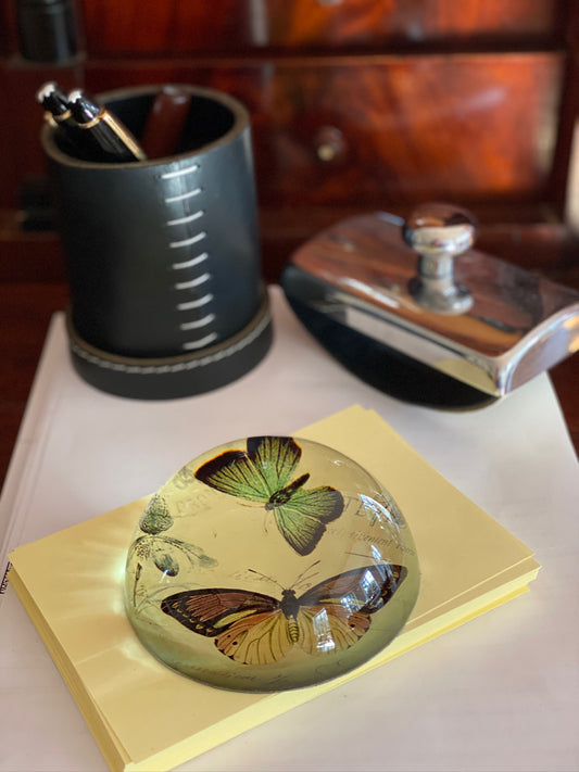 Paperweight