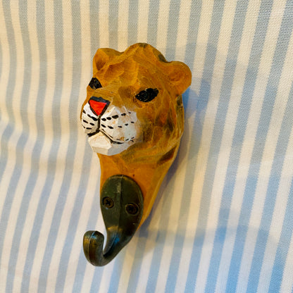 Holzhaken Tiere